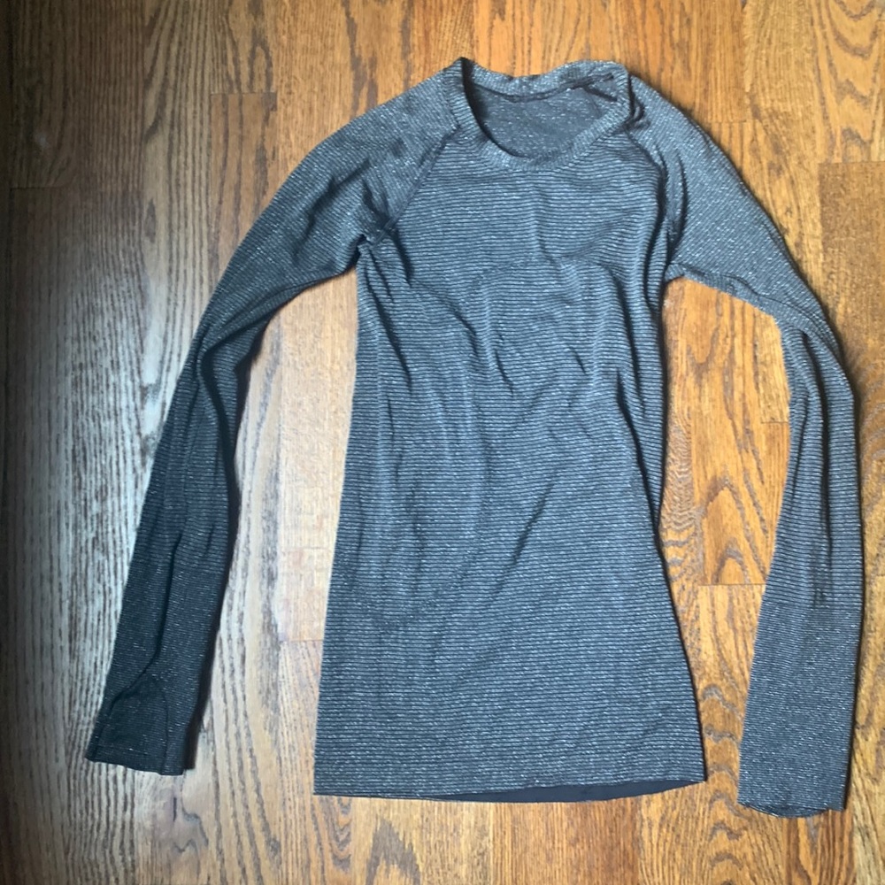 Lululemon swiftly tech long sleeve